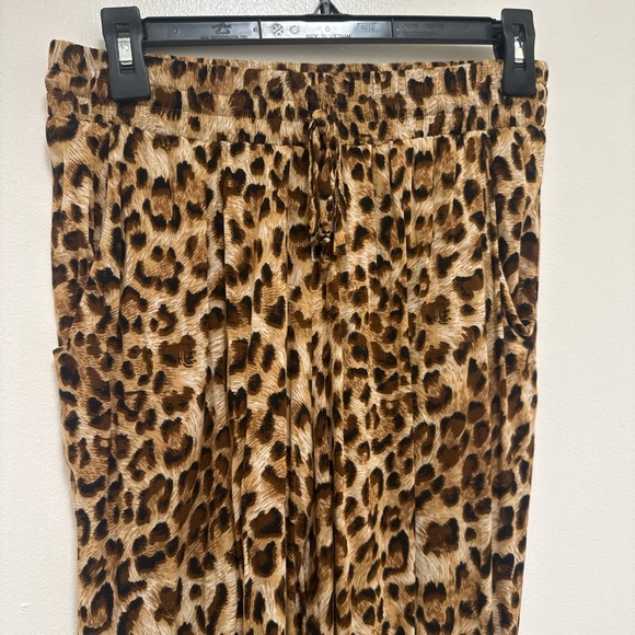 Happening In the Present Leopard Print Pants - Picture 3 of 6